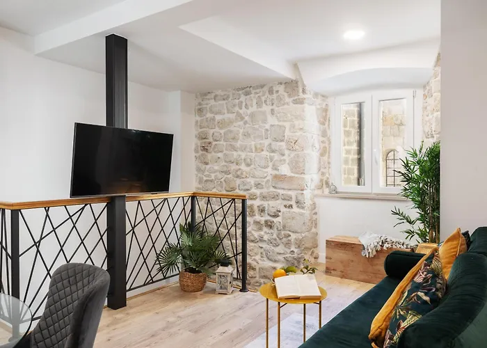 Nono\'S House II