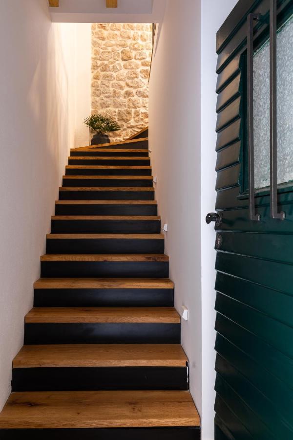 Nono's House Ii *